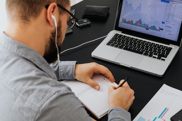 Enhance your home wi-fi: boost speed and ensure reliable connectivity